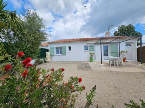 Maison Confortable à L'Aiguillon-sur-Mer, proche Plage, 3 Chambres, Terrasse, Animaux Acceptés - FR-1-476-225